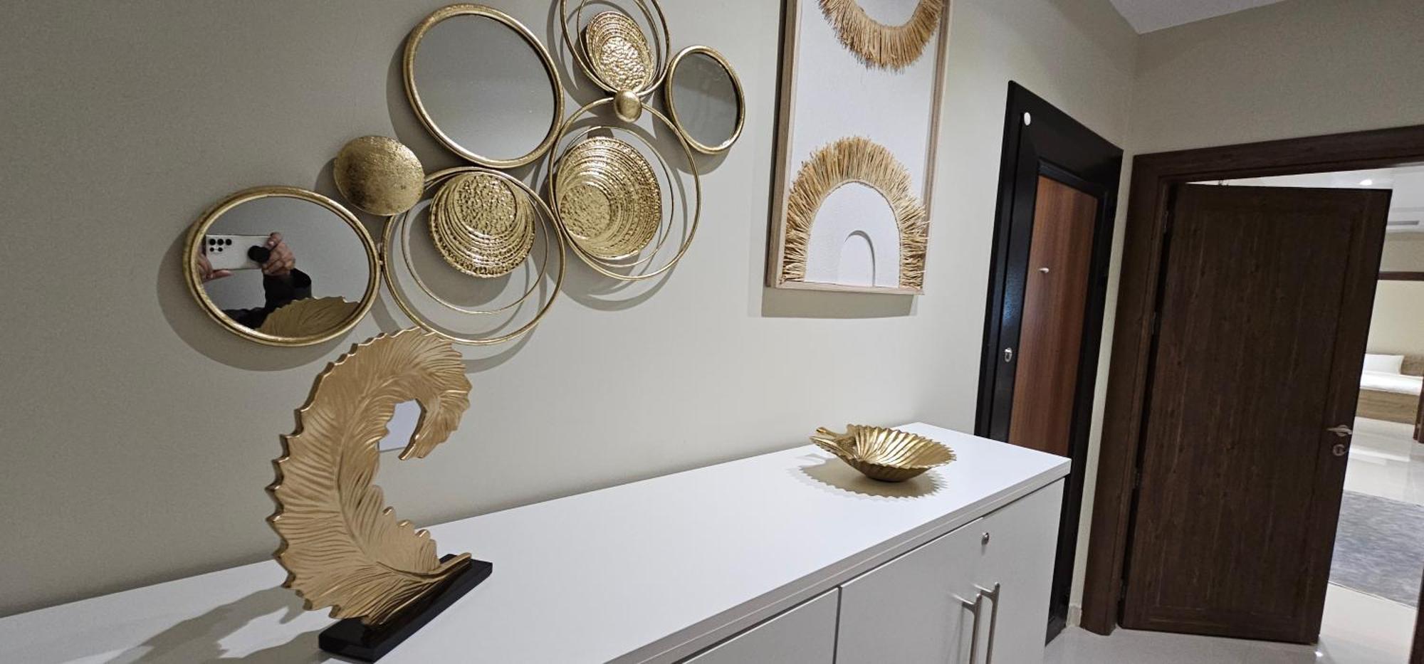 الشقق الفاخرة Modern Apartments Of 3 Bedrooms 5 Minutes To Haram Медина Экстерьер фото