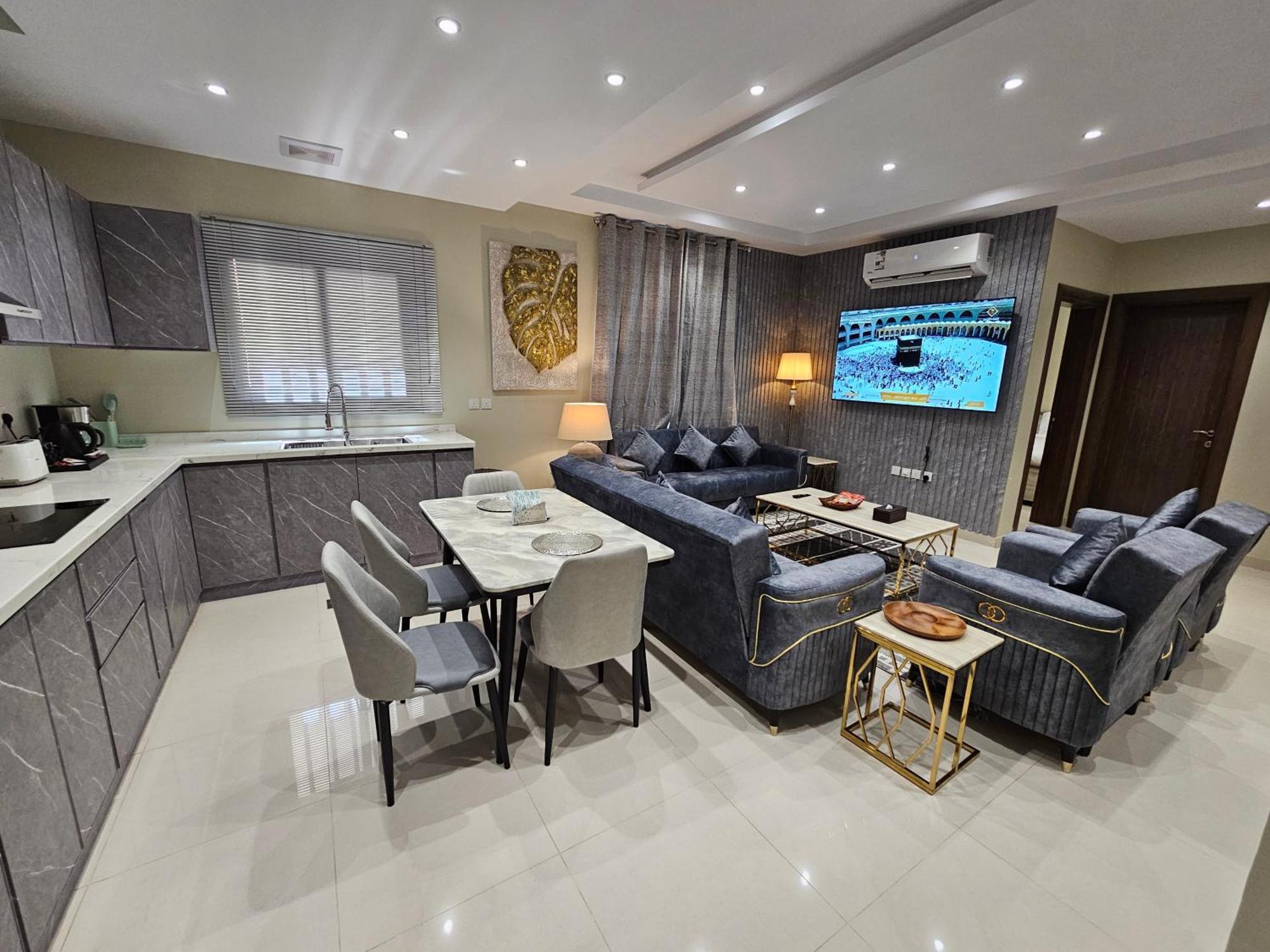 الشقق الفاخرة Modern Apartments Of 3 Bedrooms 5 Minutes To Haram Медина Экстерьер фото
